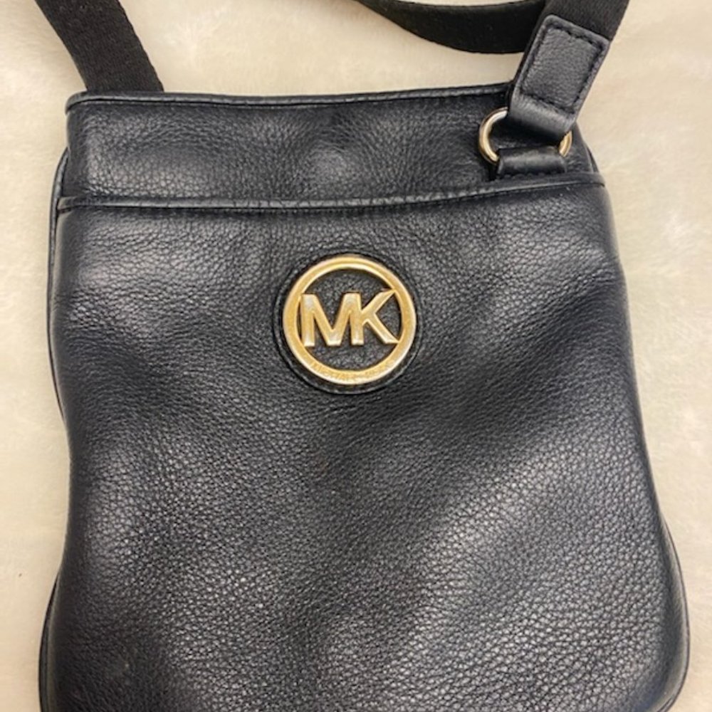 Michael Kors Black Leather Crossbody